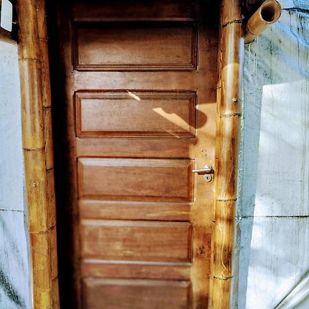 Готель Casa Do Imperador Фернанду-де-Нороння Екстер'єр фото